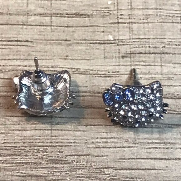 Blue Sanrio Hello Kitty Ear Stud Cute Girl Y2K Kawaii Rhinestone Earrings - Picture 5 of 5